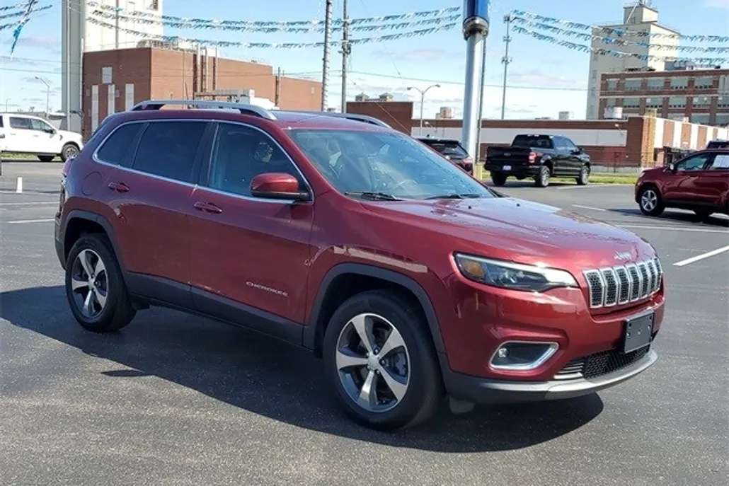 2019 Jeep Cherokee Limited photo 1