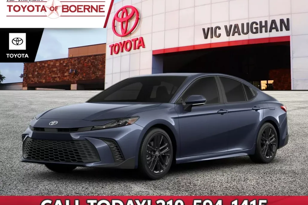 2026 Toyota Camry SE photo 1