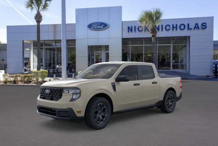 2025 Ford Maverick XLT photo 1