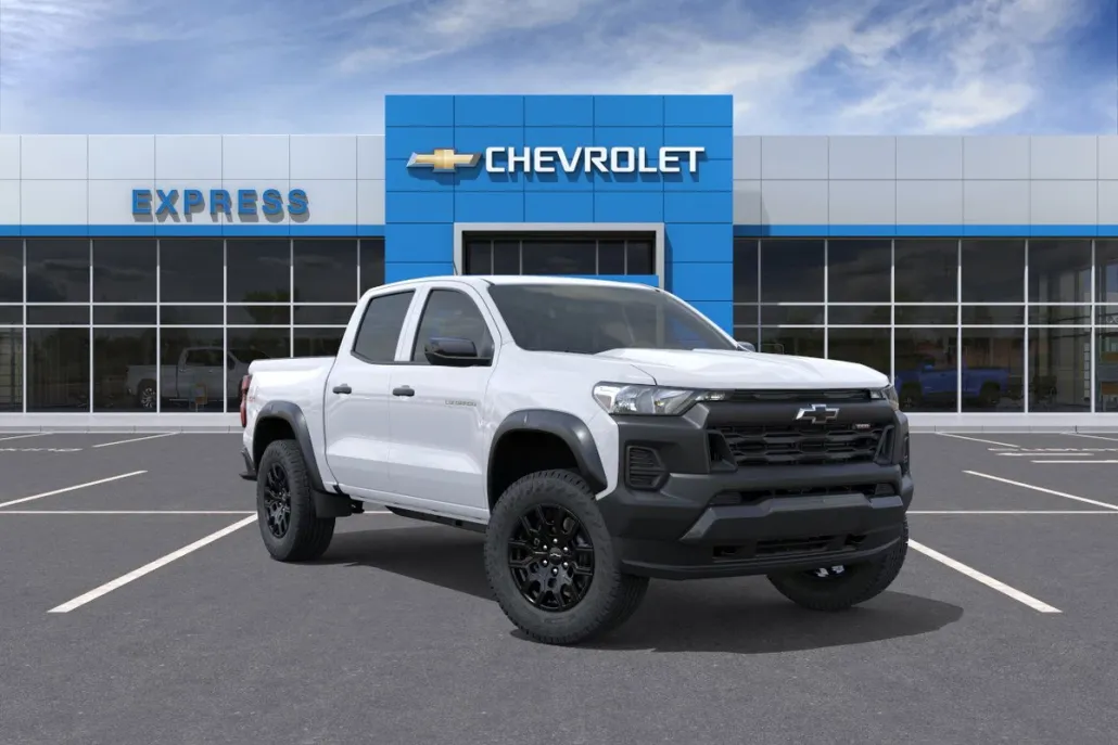2025 Chevrolet Colorado Trail Boss photo 1