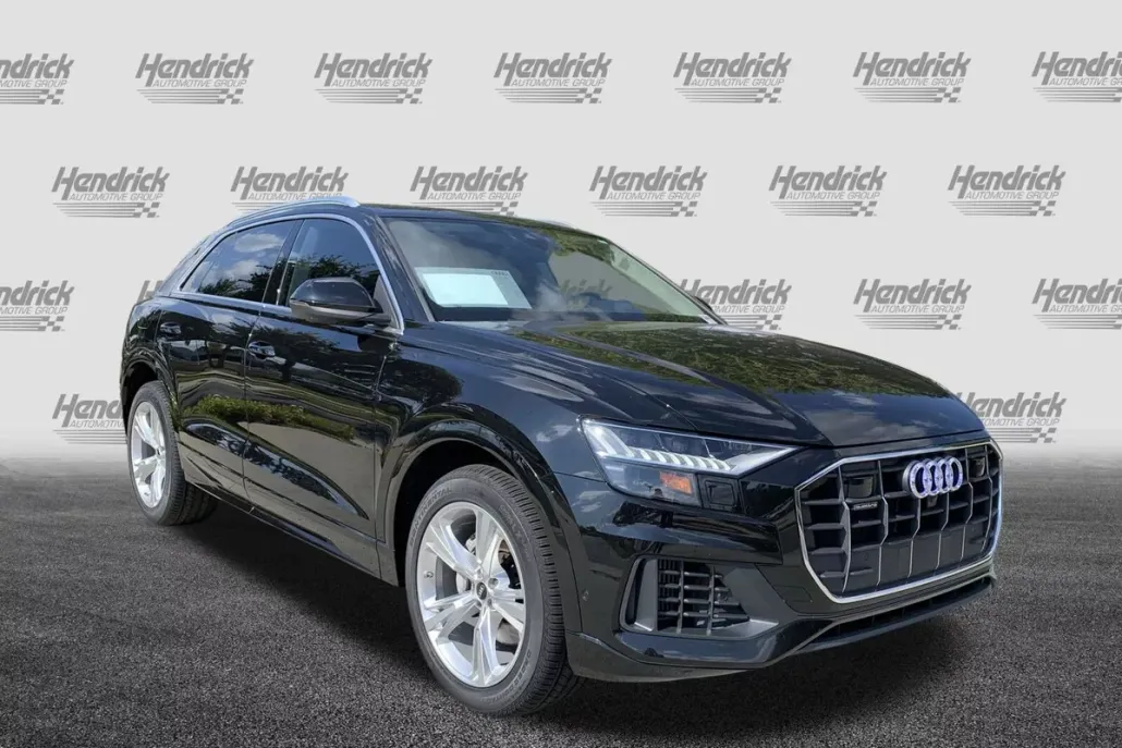 2023 Audi Q8 Premium Plus photo 1