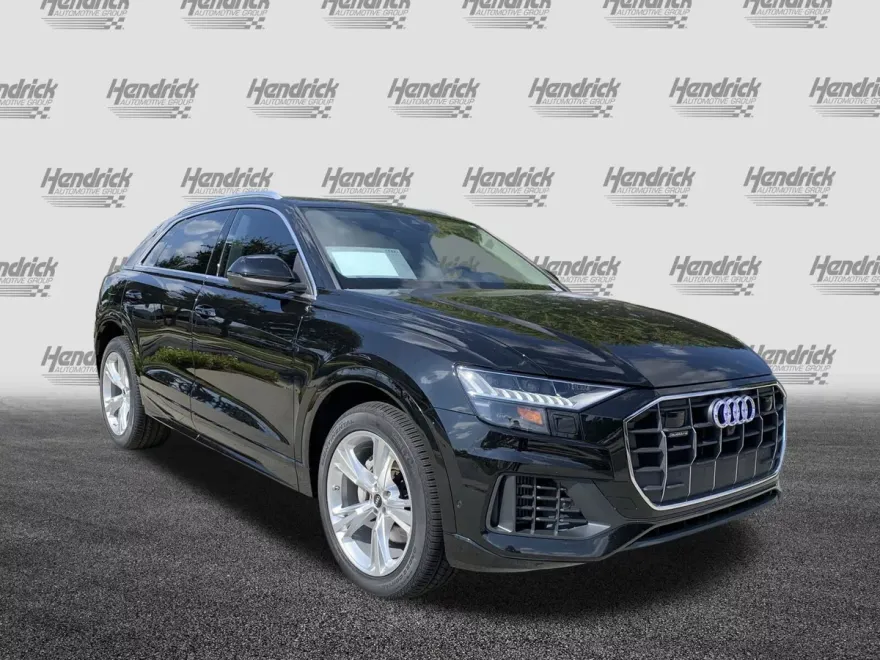 2023 Audi Q8 Premium Plus photo 1