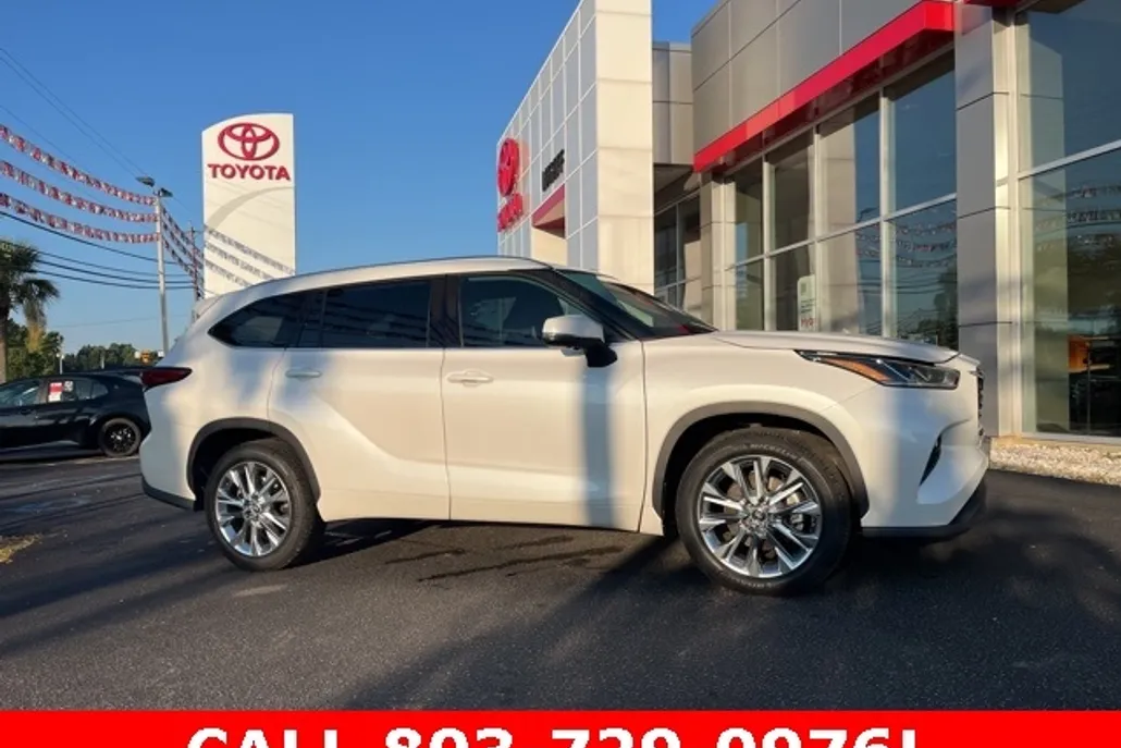 2020 Toyota Highlander Limited photo 1