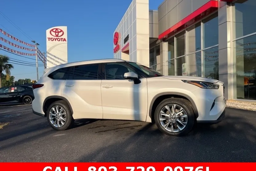 2020 Toyota Highlander Limited photo 1