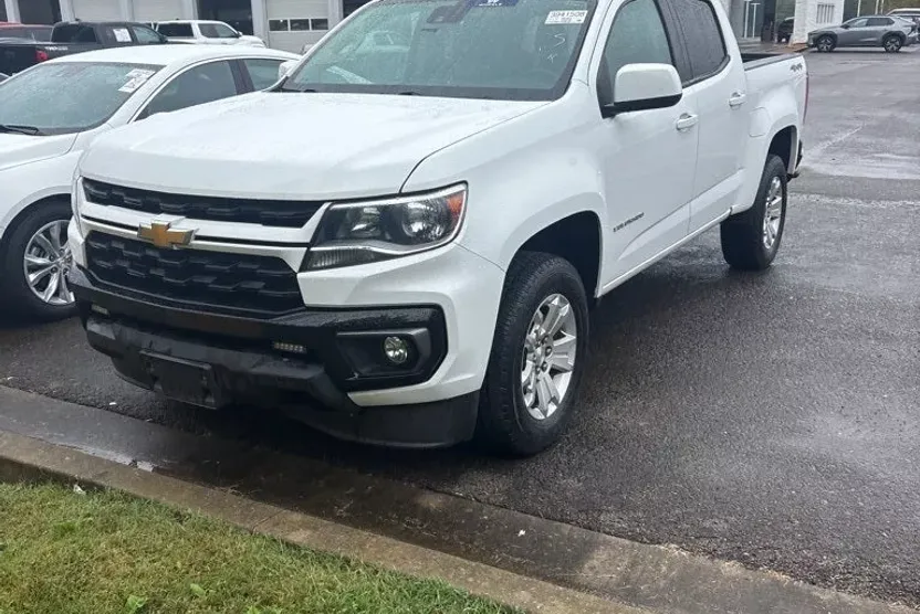 2021 Chevrolet Colorado LT photo 1