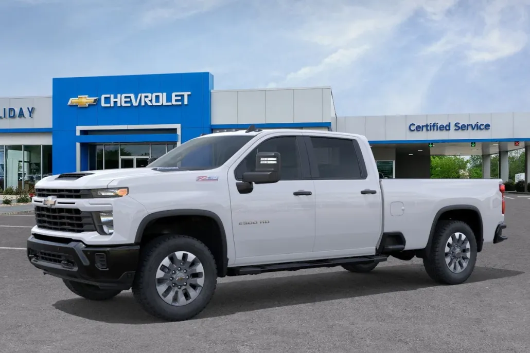 2026 Chevrolet Silverado 2500HD Custom photo 1