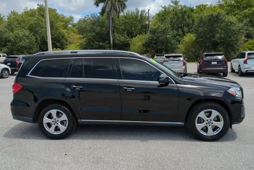 2018 Mercedes Benz GLS 450 photo 1