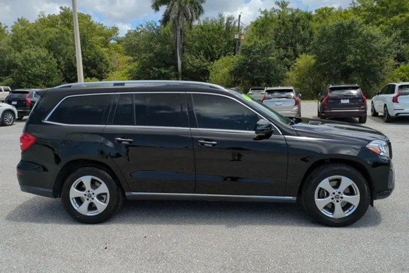 2018 Mercedes Benz GLS 450 photo 1