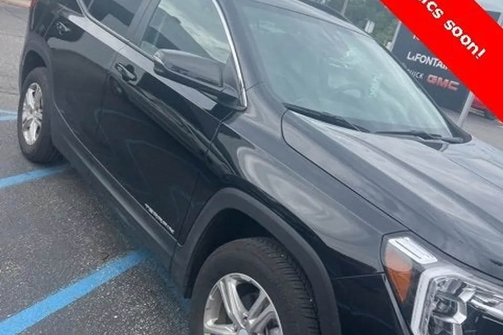 2022 Gmc Terrain SLE photo 1