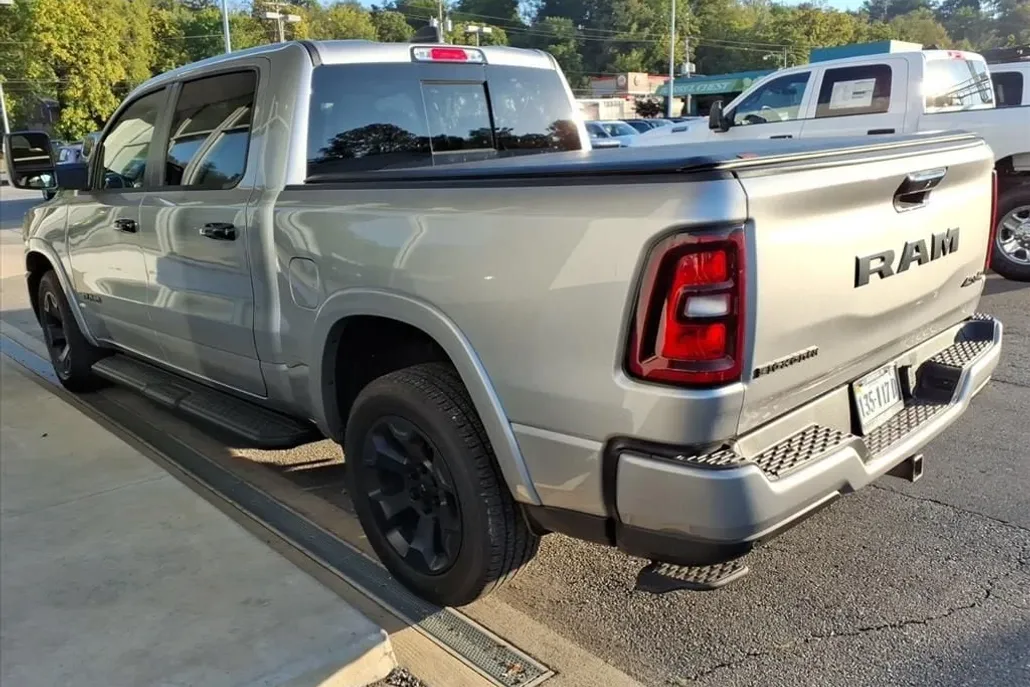 2025 Ram 1500 Big Horn photo 1