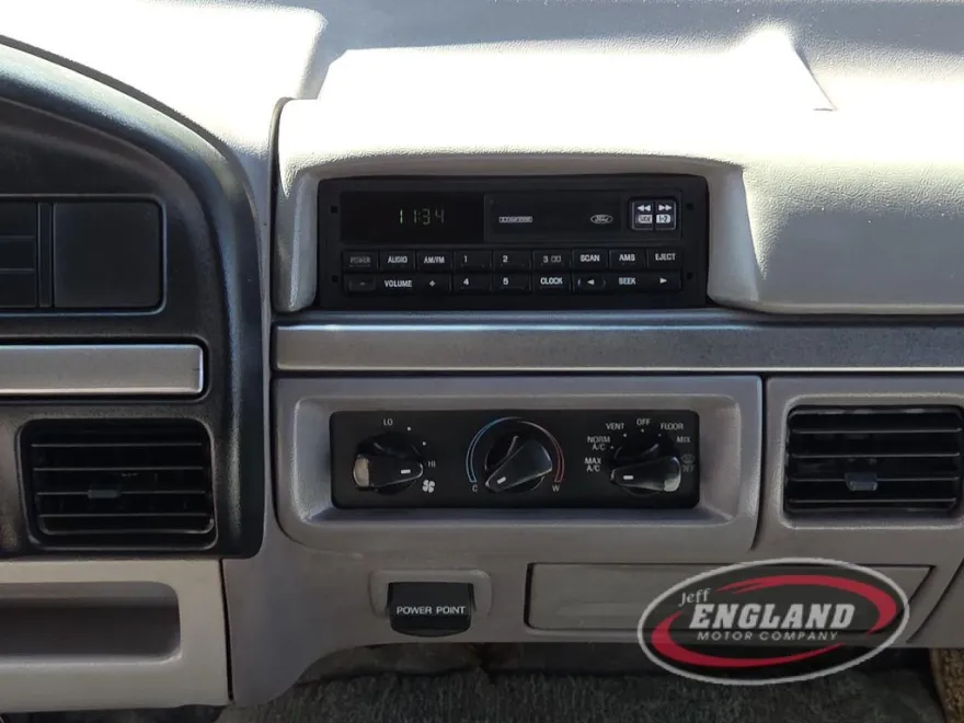 1995 Ford Bronco First Edition photo 10