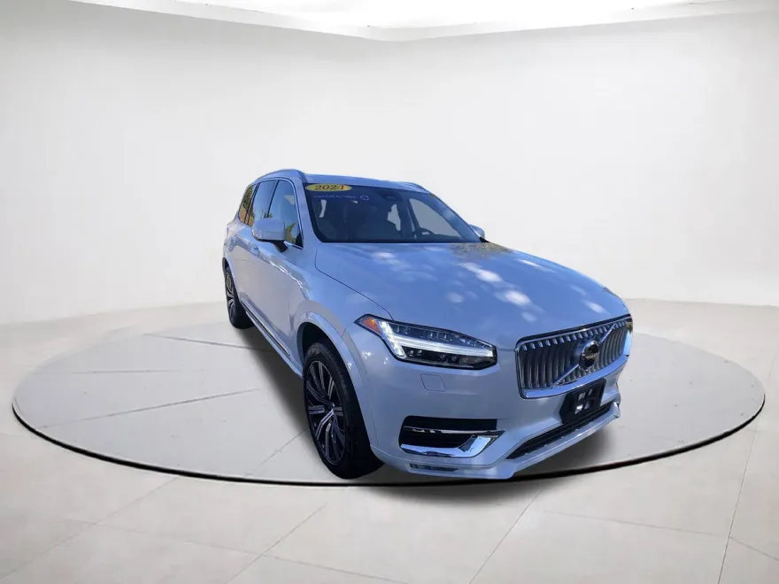 2024 Volvo XC90 B5 Core photo 1