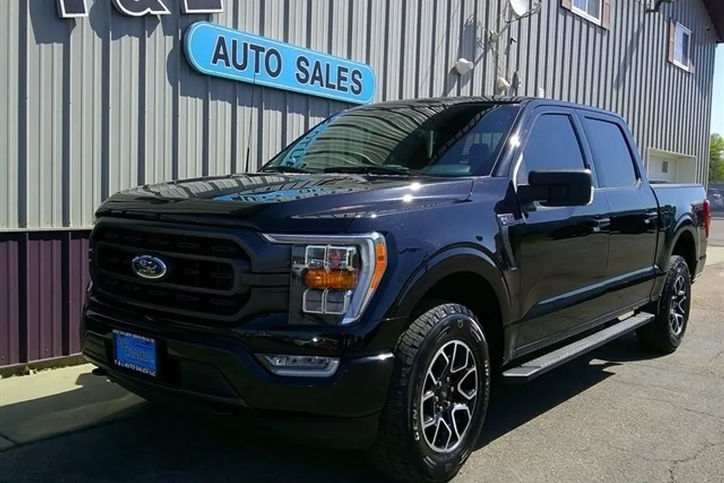 2023 Ford F-150 XLT FX4 photo 1