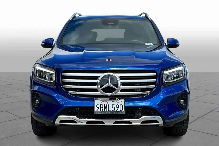 2024 Mercedes Benz GLB 250 4MATIC photo 1