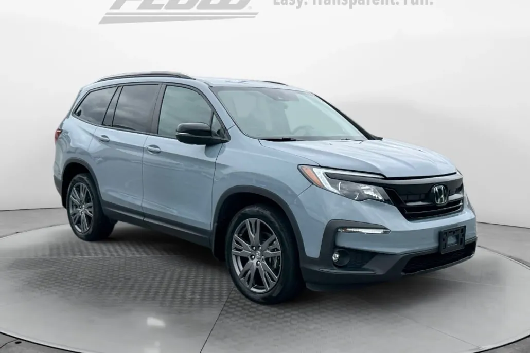 2022 Honda Pilot Sport photo 1