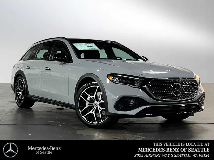 2026 Mercedes Benz E 450 4MATIC All-Terrain photo 1