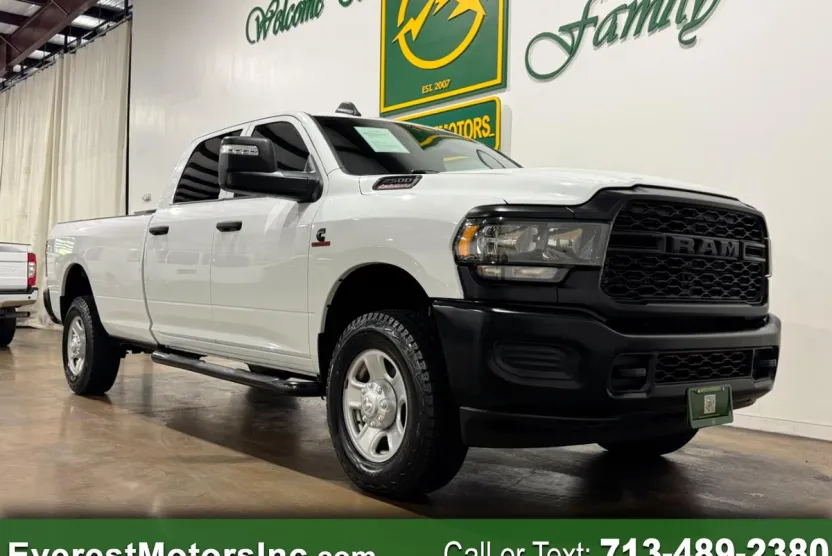 2023 Ram 2500 Tradesman photo 1
