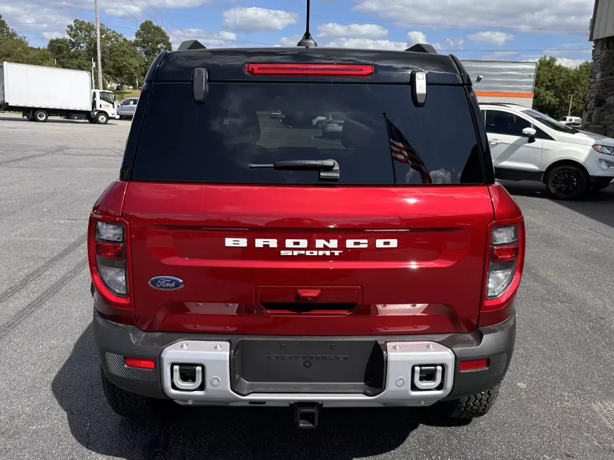 2025 Ford Bronco Sport Outer Banks photo 1