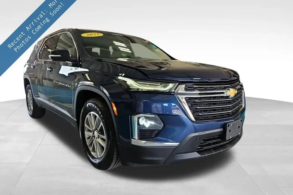 2022 Chevrolet Traverse Leather photo 1