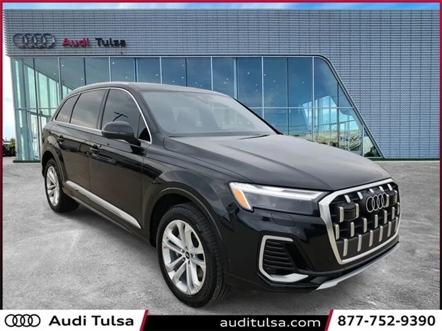 2025 Audi Q7 55 Premium Plus photo 1