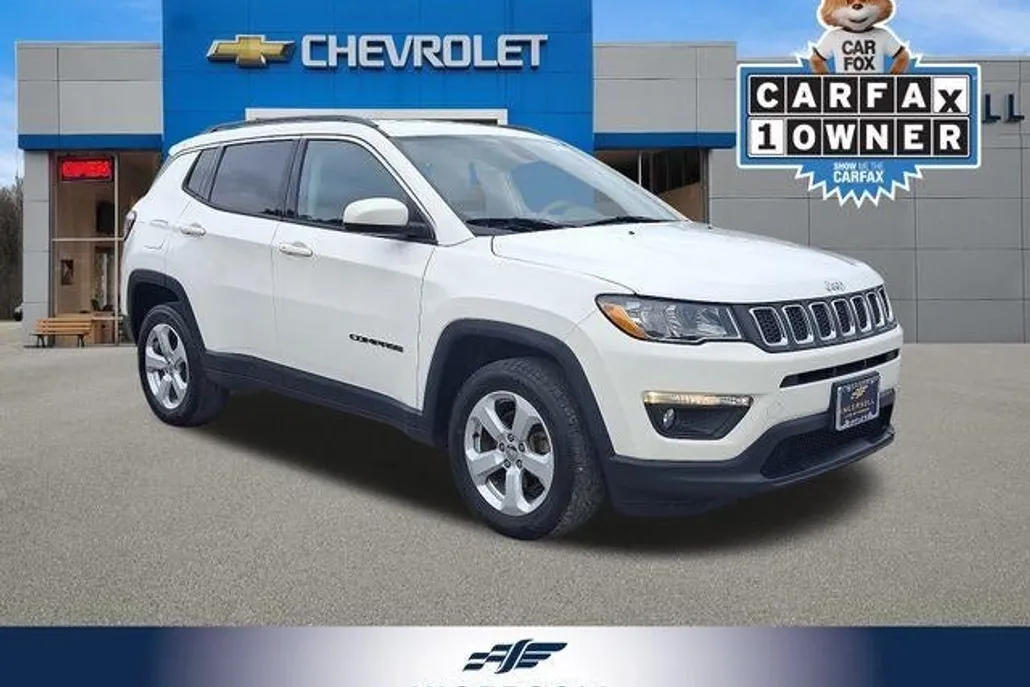 2019 Jeep Compass Latitude photo 1