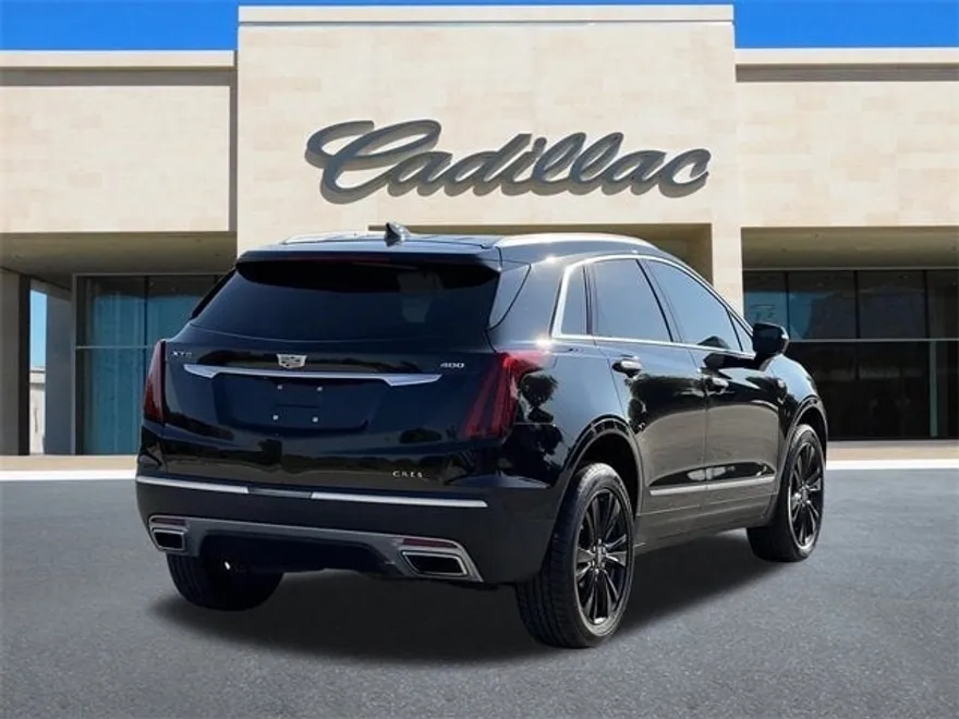 2024 Cadillac XT5 Premium Luxury photo 1