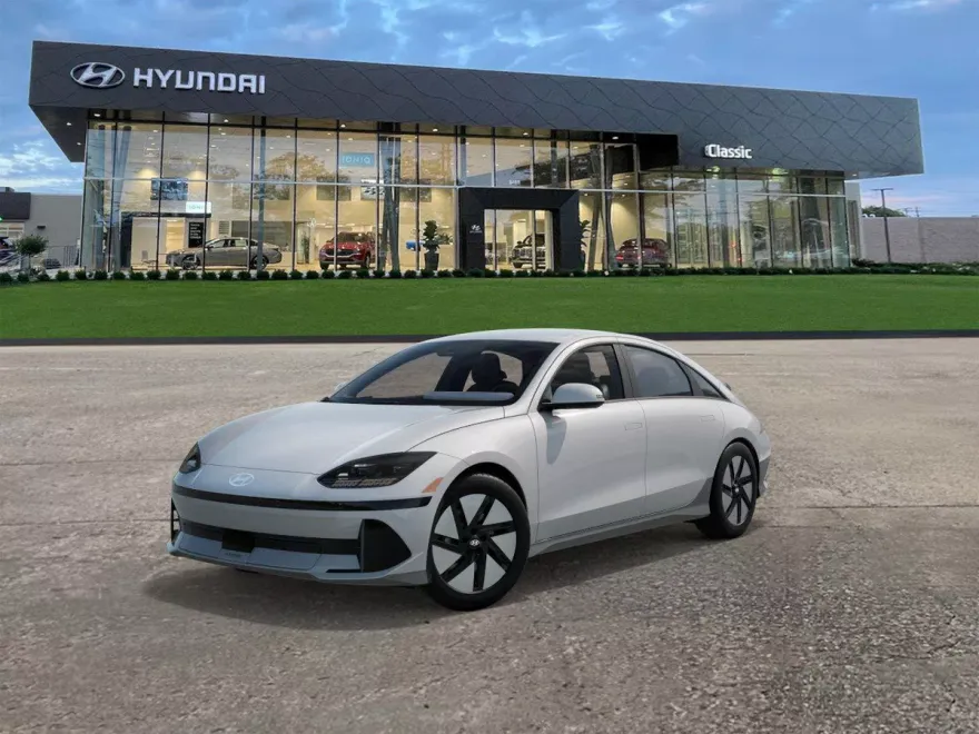 2025 Hyundai Ioniq 6 SE photo 1