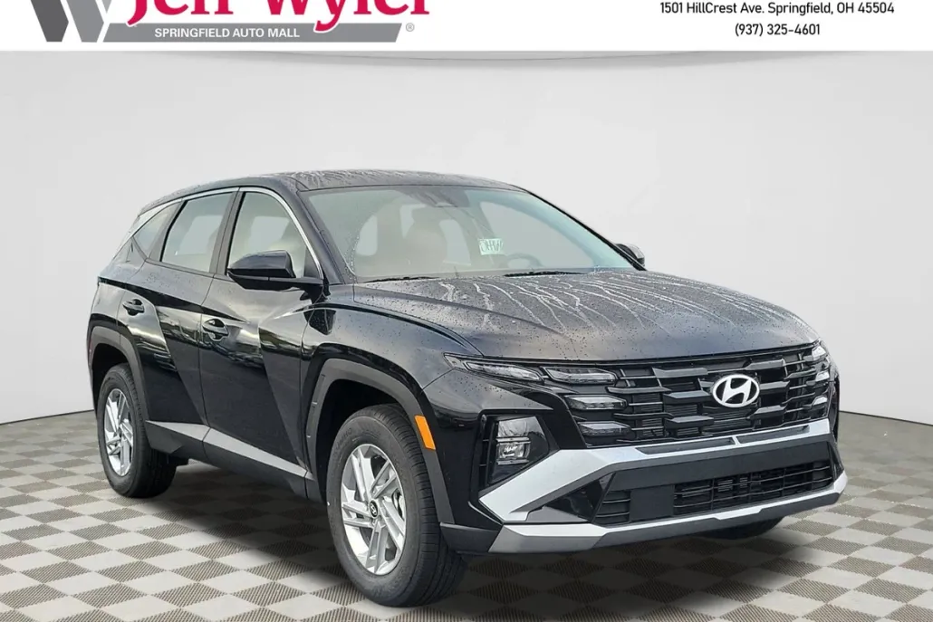 2025 Hyundai Tucson SE photo 1