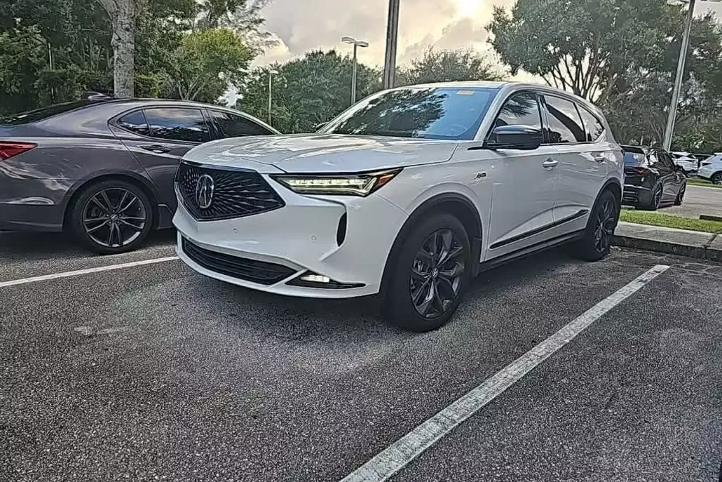2023 Acura MDX SH-AWD A-Spec photo 1