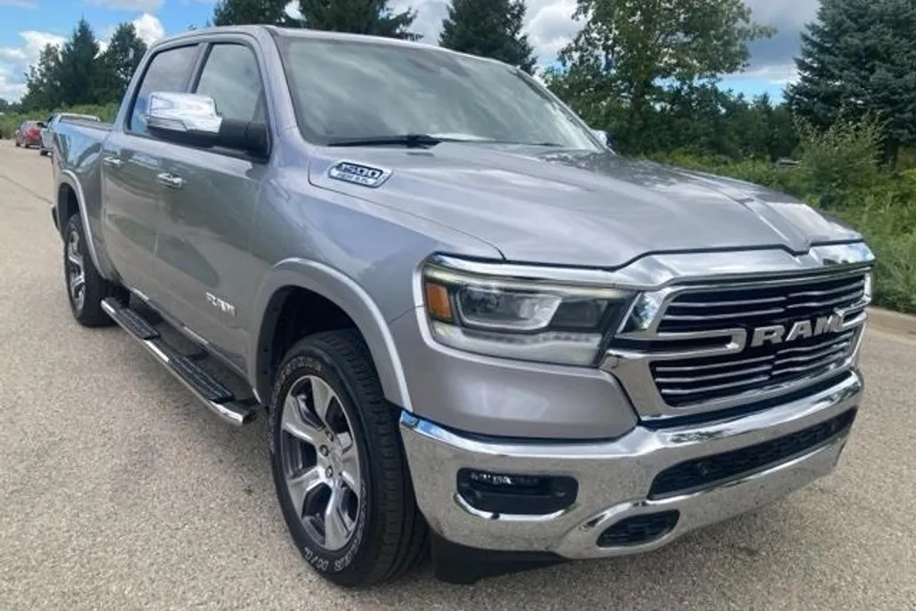 2022 Ram 1500 Laramie photo 1