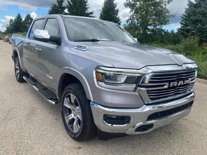 2022 Ram 1500 Laramie photo 1