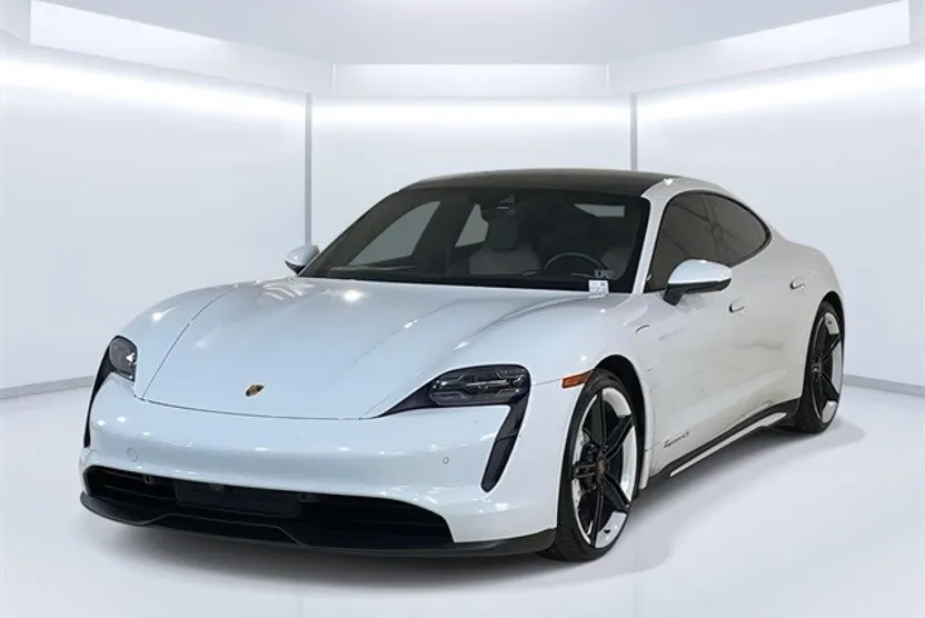 2021 Porsche Taycan 4S photo 1