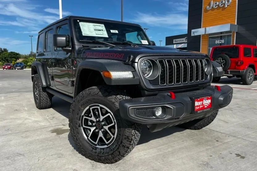 2025 Jeep Wrangler Rubicon photo 1