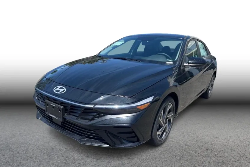 2025 Hyundai Elantra SEL Convenience photo 1
