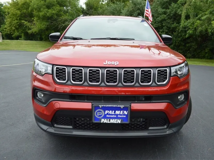 2025 Jeep Compass Latitude photo 1