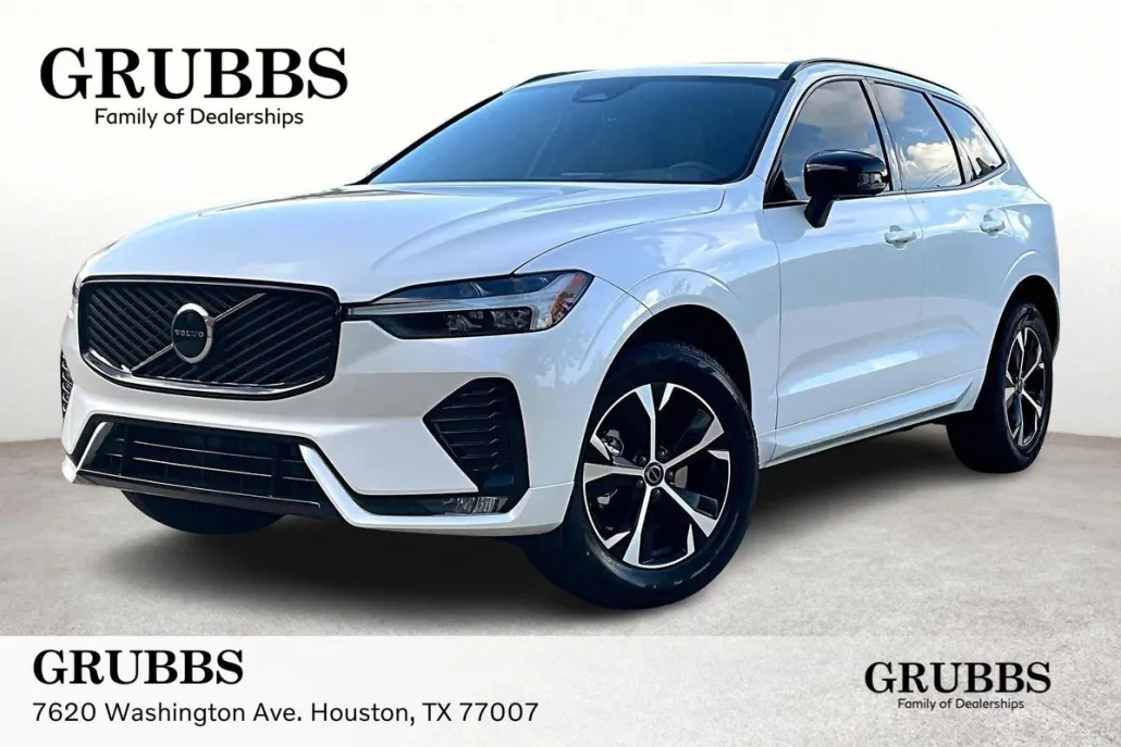 2026 Volvo XC60 B5 Core photo 1