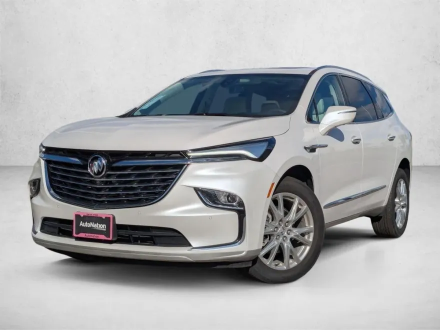 2024 Buick Enclave Premium photo 1