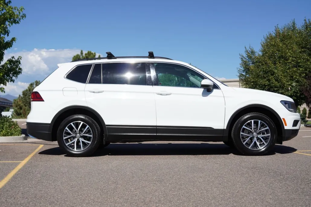 2019 Volkswagen Tiguan SE photo 1