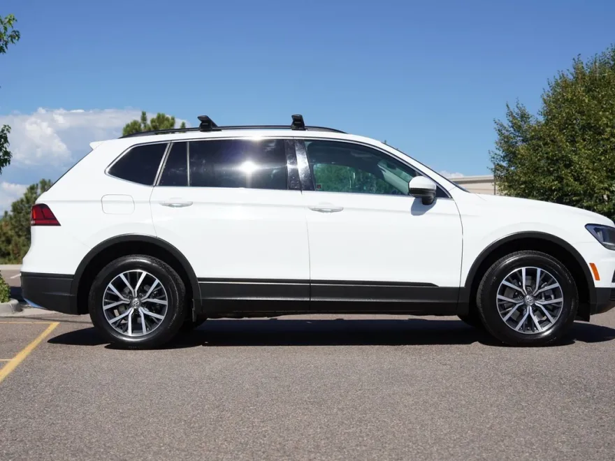 2019 Volkswagen Tiguan SE photo 1