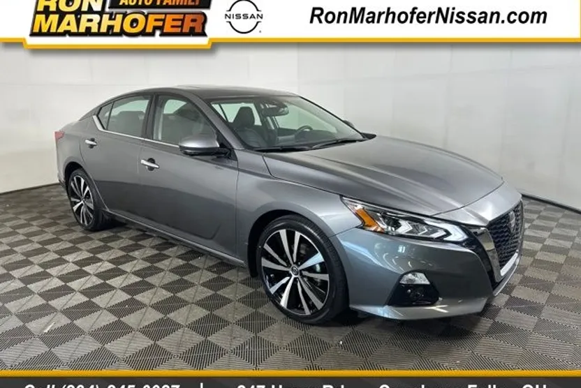 2021 Nissan Altima 2.5 Platinum photo 1