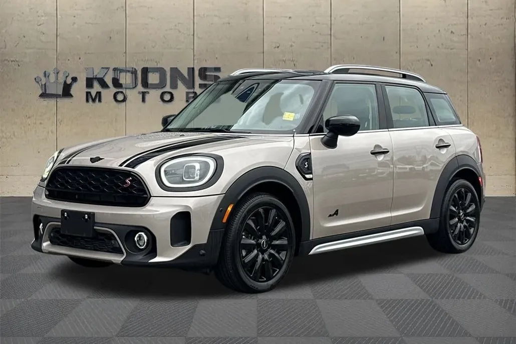 2024 Mini Countryman ALL4 S photo 1
