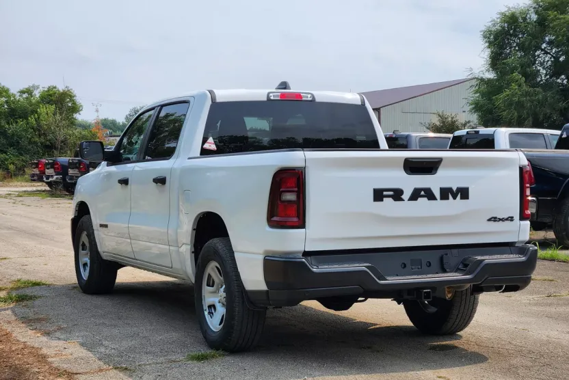 2025 Ram 1500 Tradesman photo 1