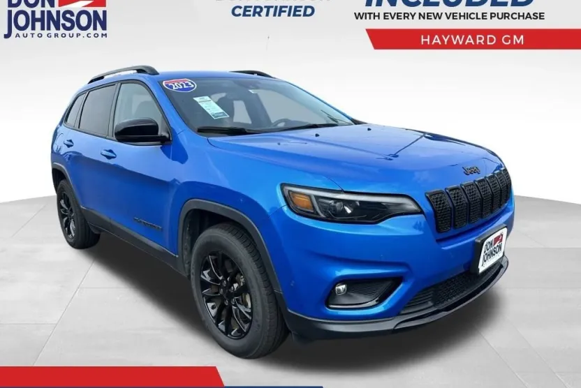2023 Jeep Cherokee Altitude Lux photo 1