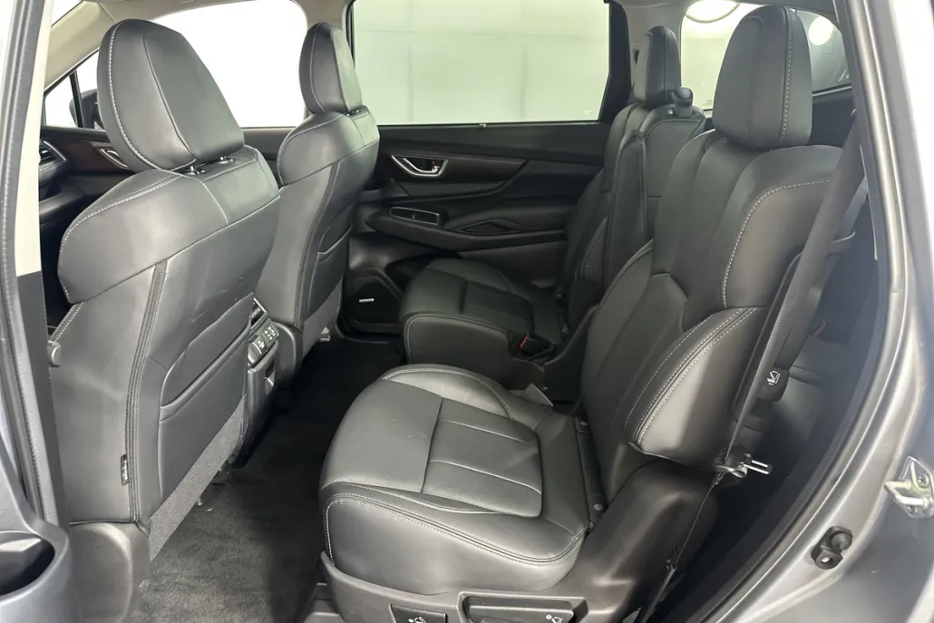 2024 Subaru Ascent Touring photo 1