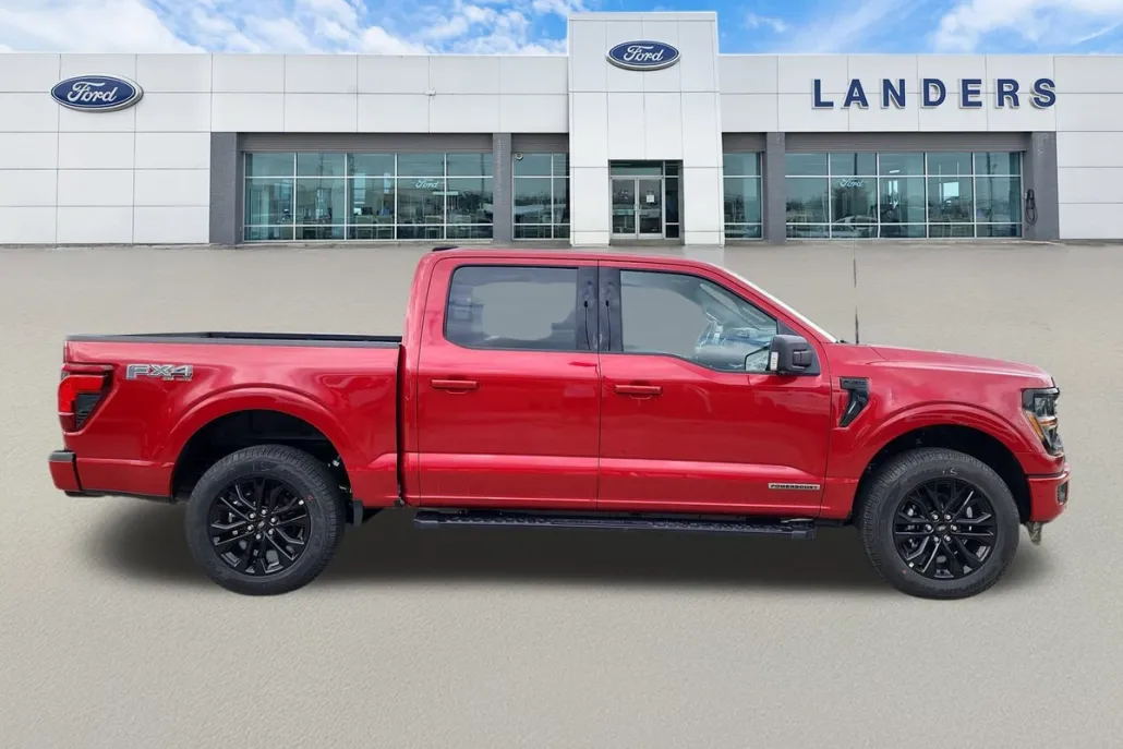 2025 Ford F-150 XLT photo 1