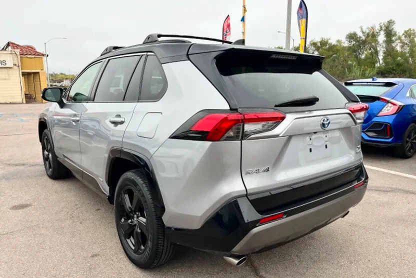 2020 Toyota Corolla XSE photo 1