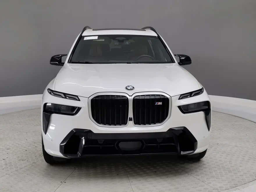 2023 Bmw X7 M60i photo 1