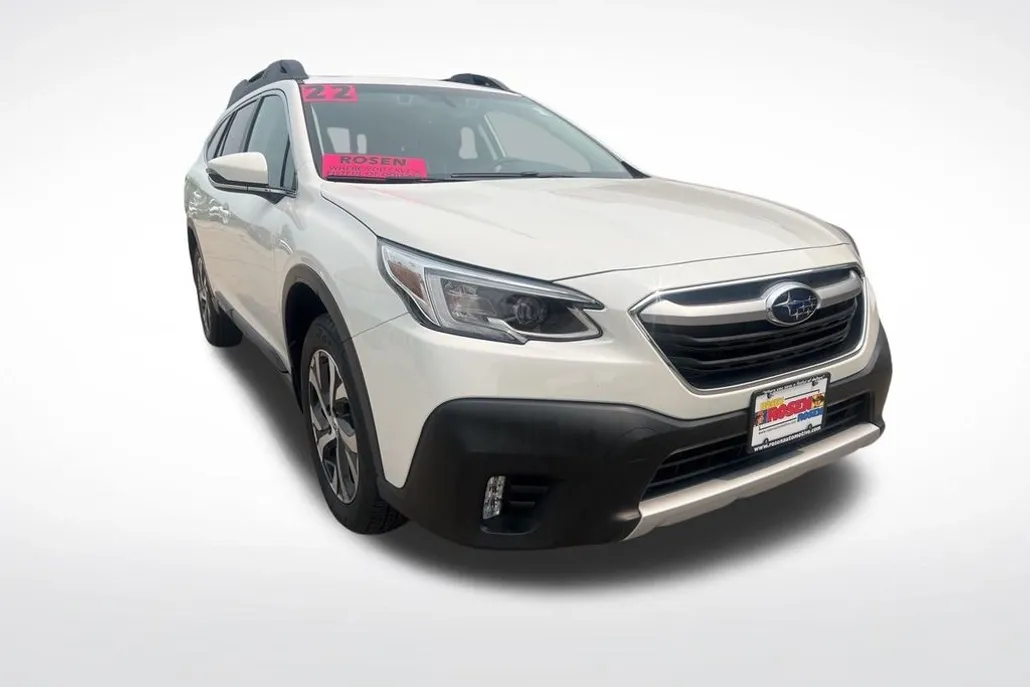 2022 Subaru Outback Limited photo 1