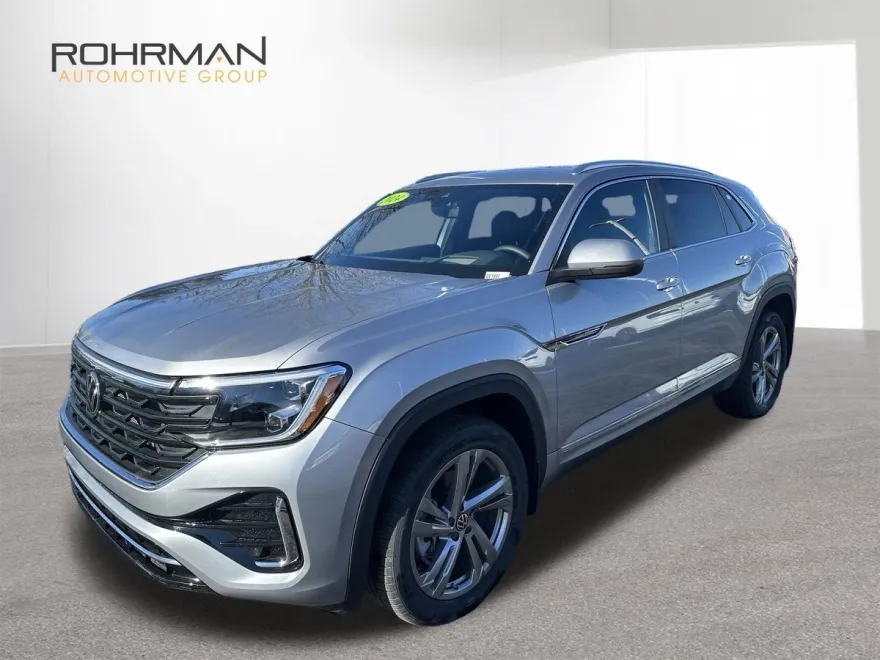 2024 Volkswagen Atlas Cross Sport SEL R-Line photo 1