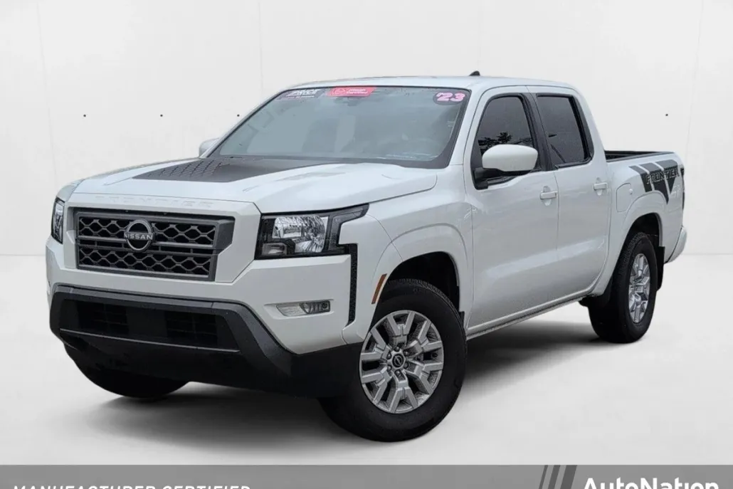 2023 Nissan Frontier SV Crew Cab photo 1